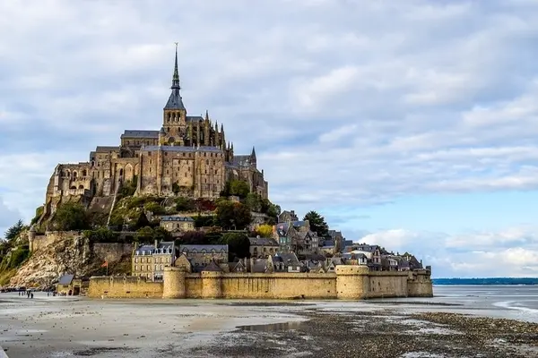 Visiting Mont St Michel - hidden gem of France! 