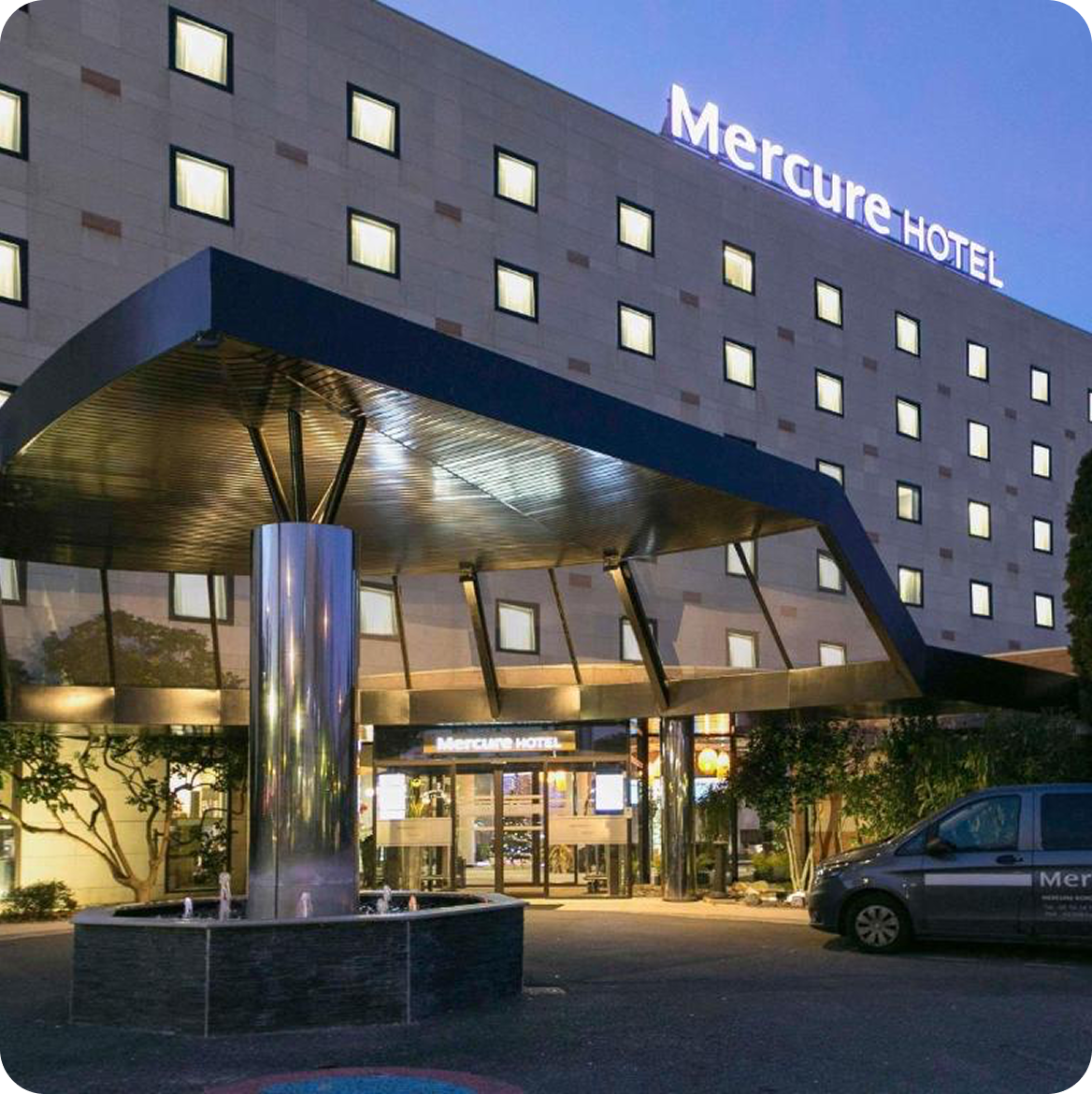 <strong><strong>Mercure - Bordeaux Airport</strong></strong> (4 starts)<br><strong>(1 night)</strong><br>A modern 4-star hotel conveniently located near Bordeaux Airport, offering comfortable rooms and easy access for departures. Ideal for a stress-free final night, with amenities that ensure a relaxing stay before your journey home.