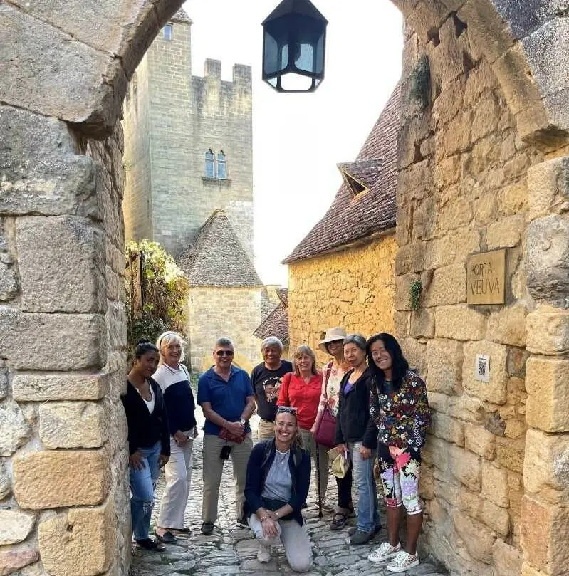 Small group tour Bordeaux Dordogne