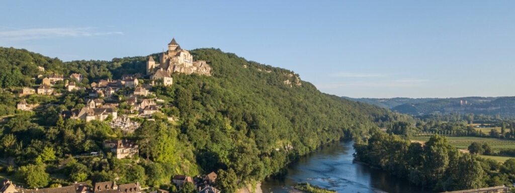 Castelnaud castle dordogne