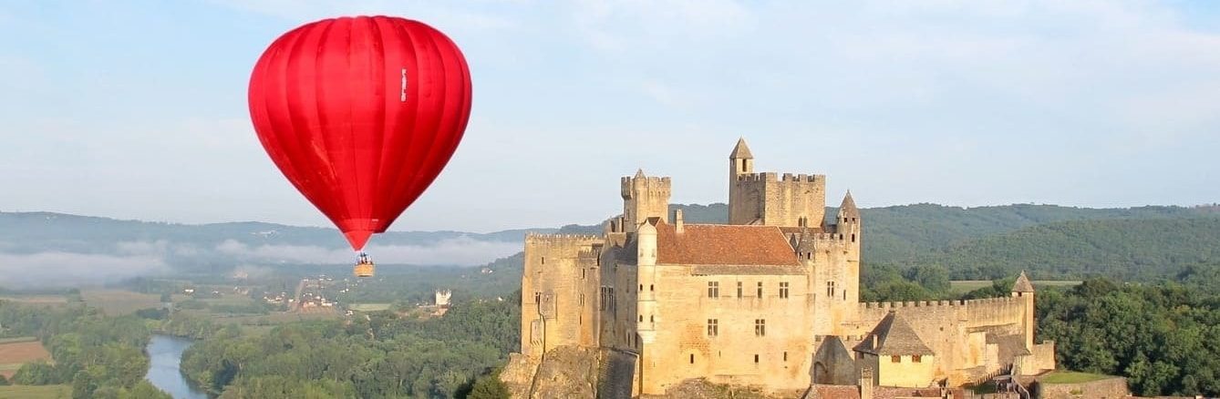 Hot air balloon ride Dordogne