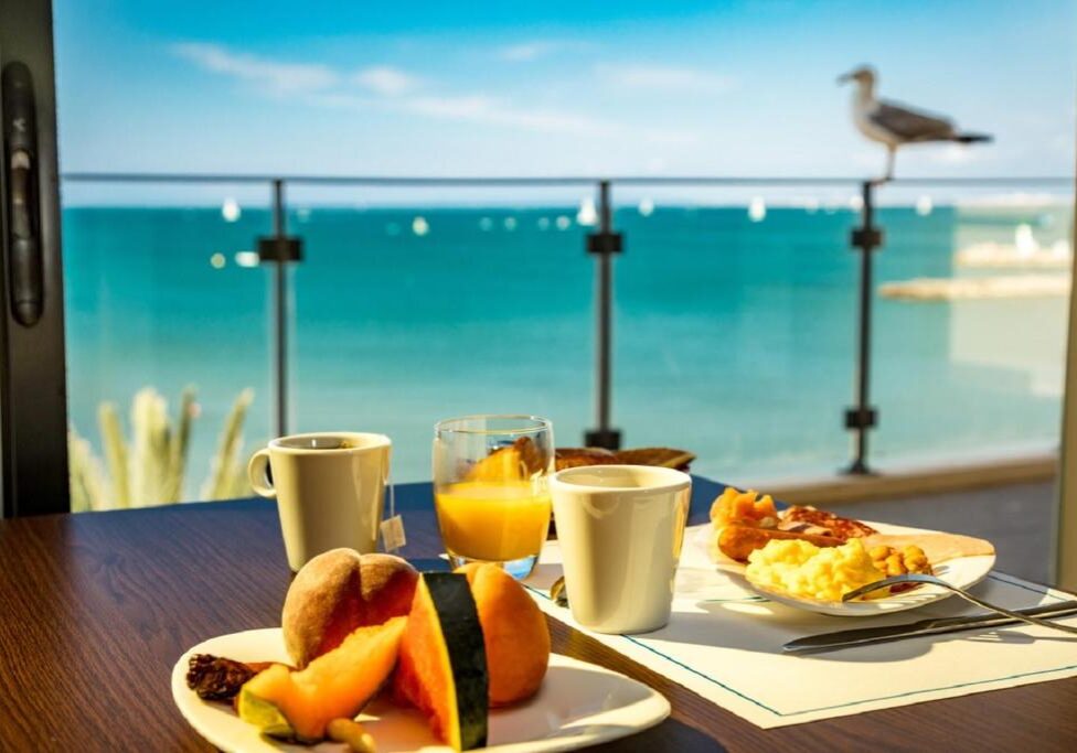 Provence Tour Hotel Beach